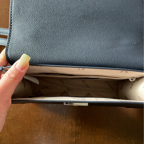 Steve Madden Lattuca Small Top Handle Crossbody - Picture 3 of 3